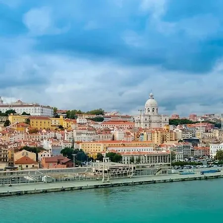 Room In Apartment - Quarto 4 Duplo Com Varanda - Centro Lisboa בית הארחה *